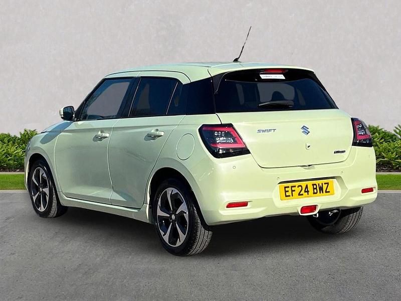 Used Suzuki Swift 82 HP (60 kW) 2024 Yellow Hatchback