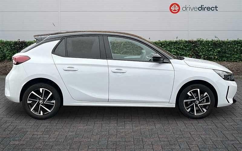 Used Vauxhall Corsa S 101 HP (74 kW) 2025 White Hatchback