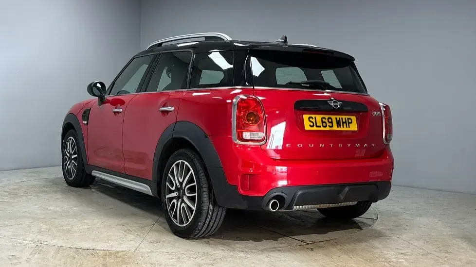Used Mini Cooper Countryman Sport 136 HP (100 kW) 2019 Red SUV
