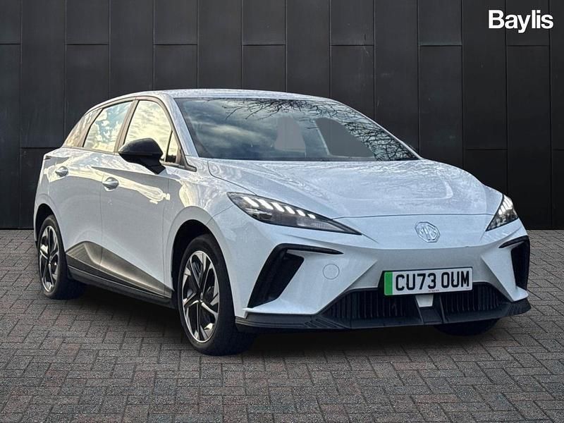 White Used 2023 MG MG4 EV SE Hatchback | £13,965 - Image 1/3