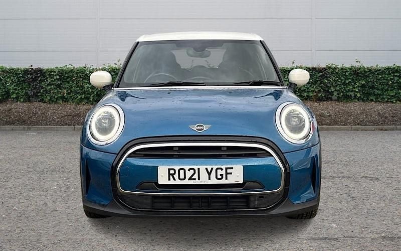 Used Mini Cooper Exclusive 136 HP (100 kW) 2021 Blue Hatchback