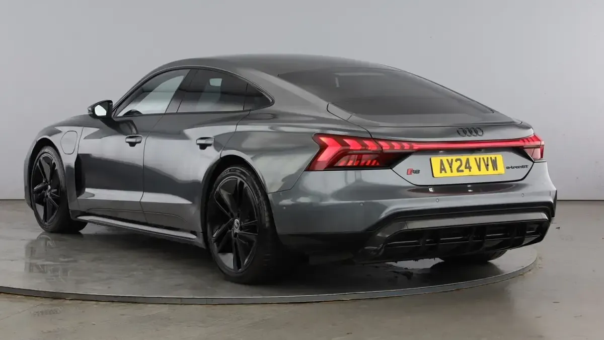 Used Audi RS e-tron GT Comfort 475 kW (646 HP) 2024 Grey Sedan