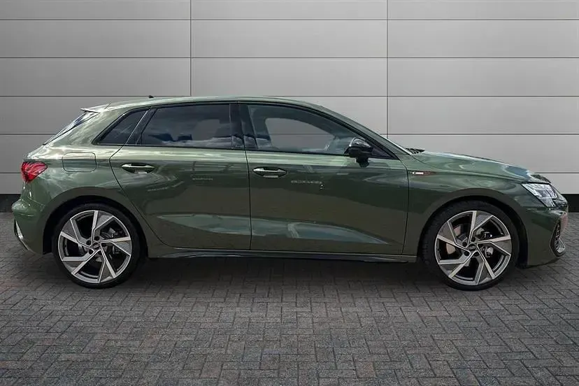 New Audi A3 Black Edition 150 HP (110 kW) 2026 District green