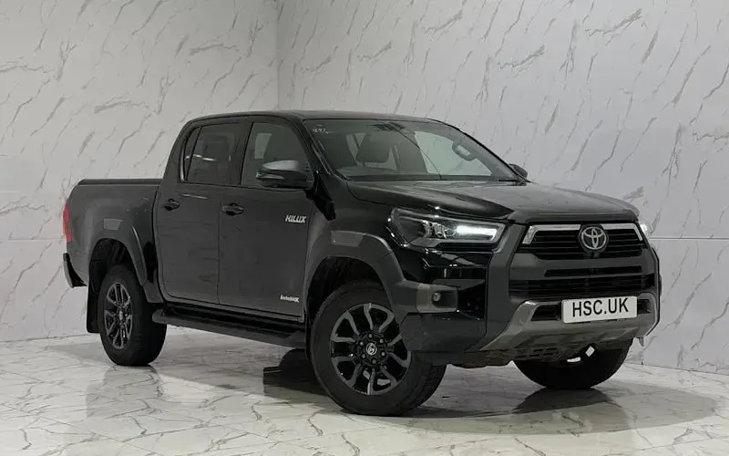 Used Toyota HiLux 204 HP (150 kW) 2024 Pickup