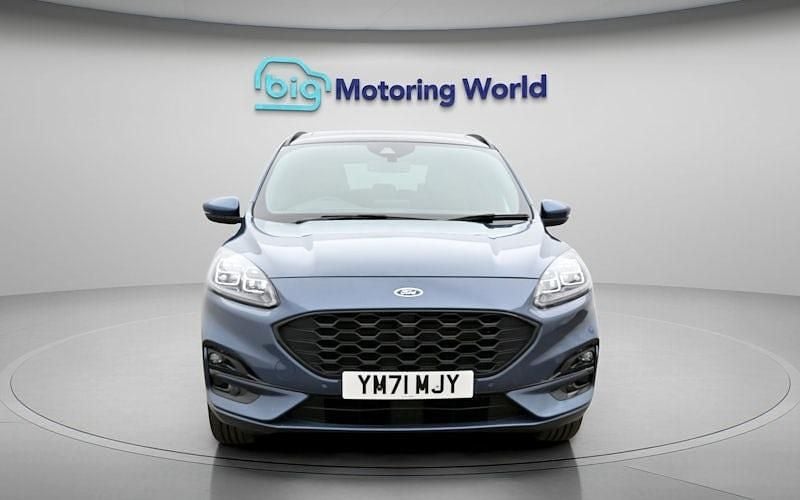 Second-hand Ford Kuga ST-Line X 224 CP (164 kW) 2022 SUV