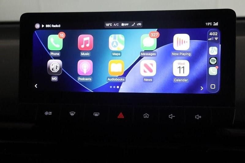 Used MG MG4 EV Trophy 2023 Blue Hatchback