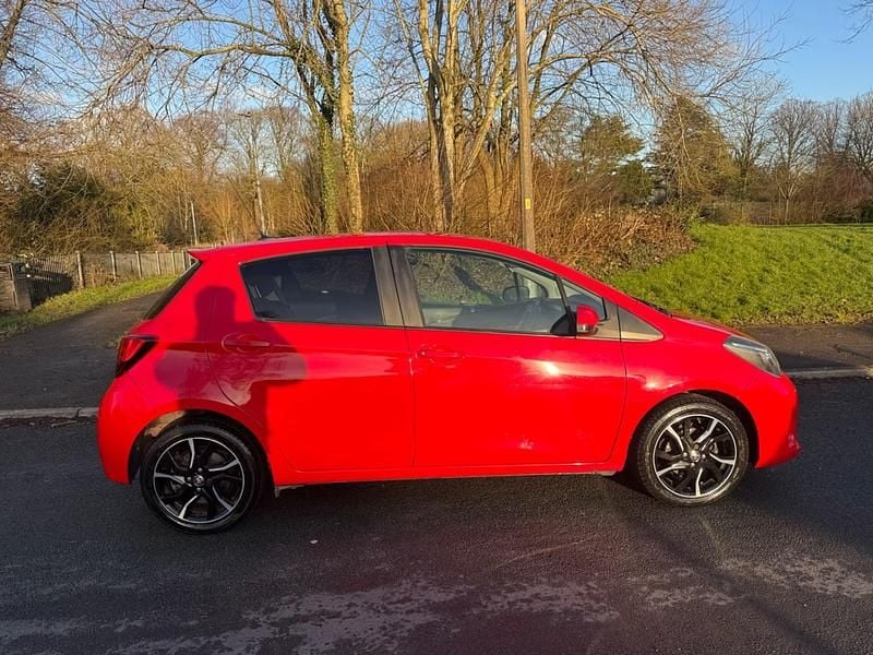 Used Toyota Yaris Design 2016 Red Hatchback