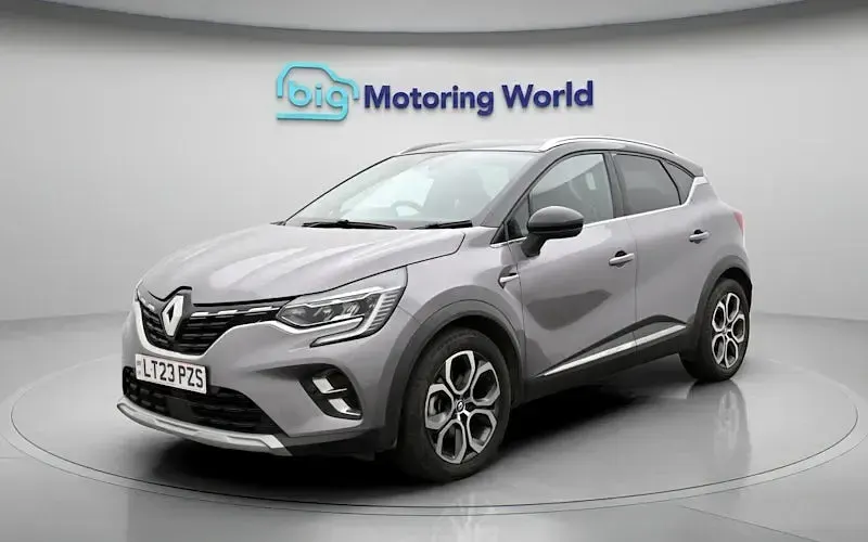 Second-hand Renault Captur Techno 143 CP (105 kW) 2024 SUV