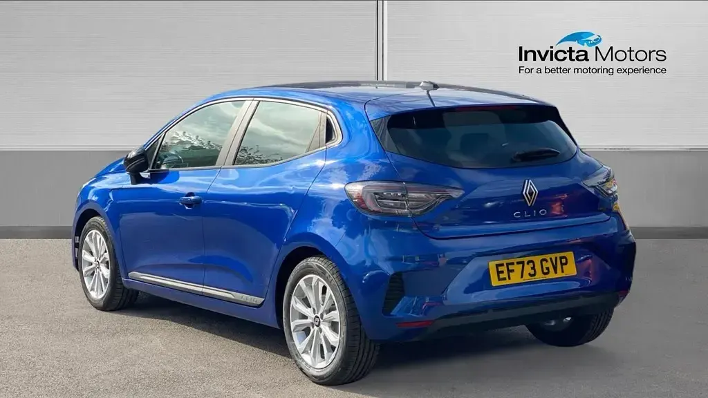 Used Renault Clio Evolution 143 HP (105 kW) 2023 Blue Hatchback