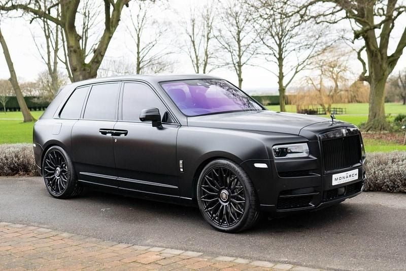 Black Used 2019 Rolls Royce Cullinan SUV | £189,890 - Image 1/4