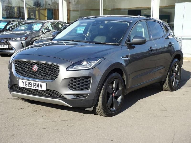 Usado Jaguar E-Pace SE 2019 Cinzento SUV