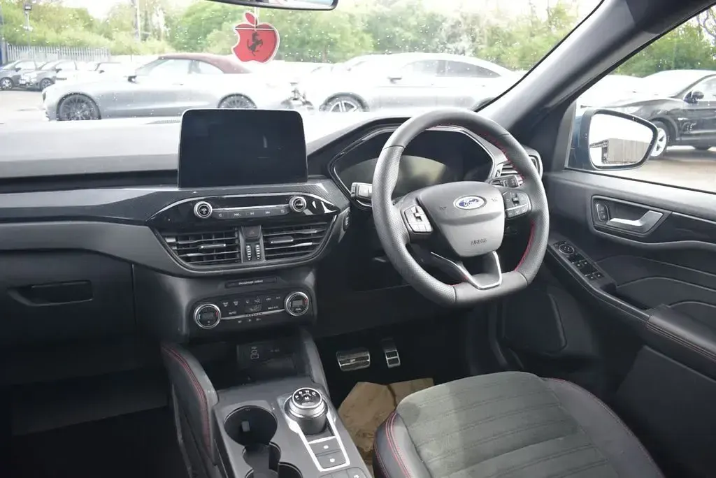 Used Ford Kuga ST-Line 190 HP (139 kW) 2022 Blue SUV