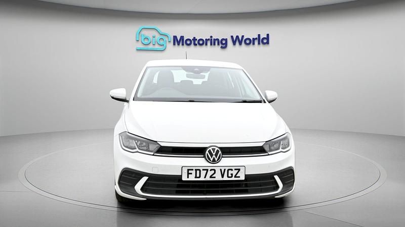 Usado VW Polo S 79 HP (58 kW) 2023 Branco Citadino