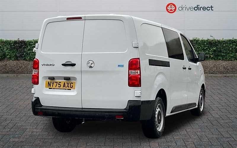 New Vauxhall Vivaro 145 HP (106 kW) 2025 Solid  kaolin white MPV