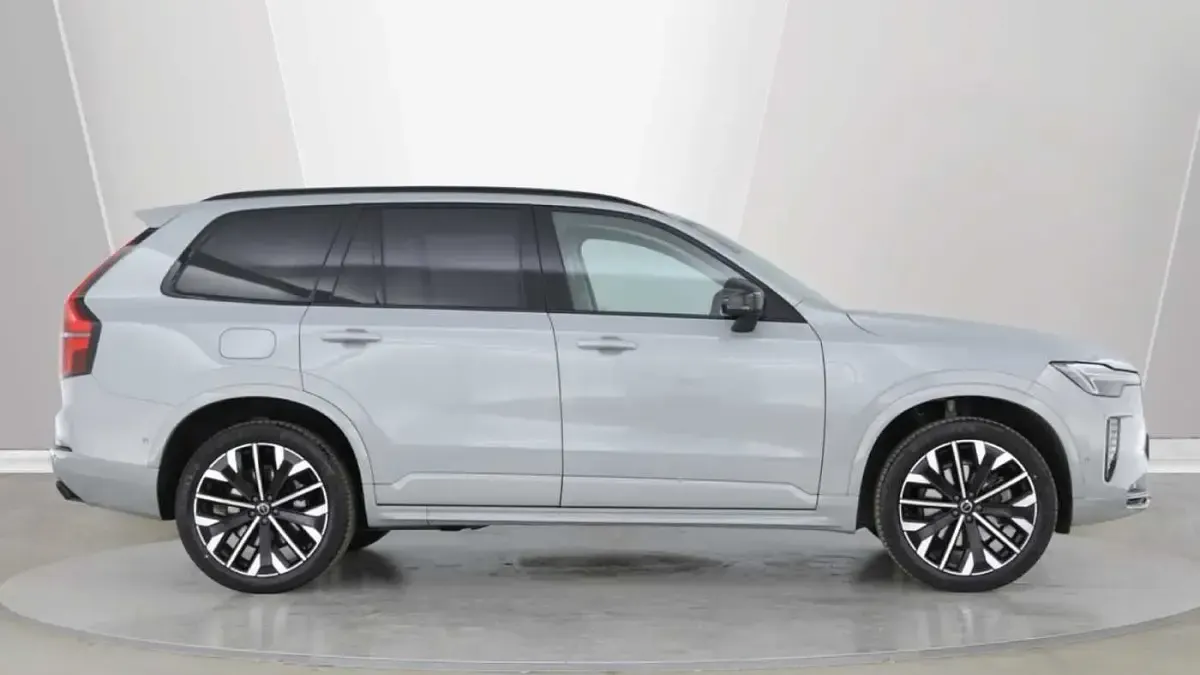 Used Volvo XC90 Ultra 247 HP (181 kW) 2026 SUV