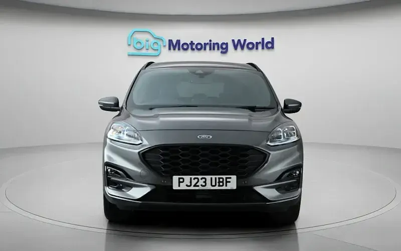 Used Ford Kuga ST-Line 150 HP (110 kW) 2023 Grey SUV
