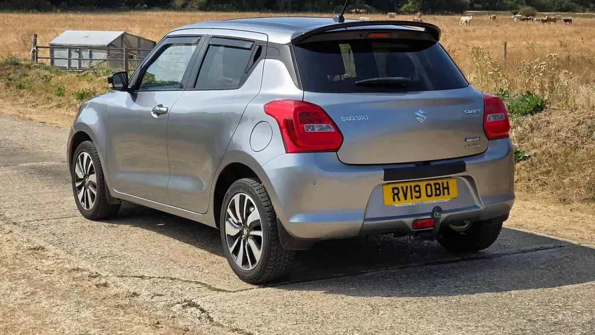Used Suzuki Swift SZ5 90 HP (66 kW) 2019 Silver Hatchback
