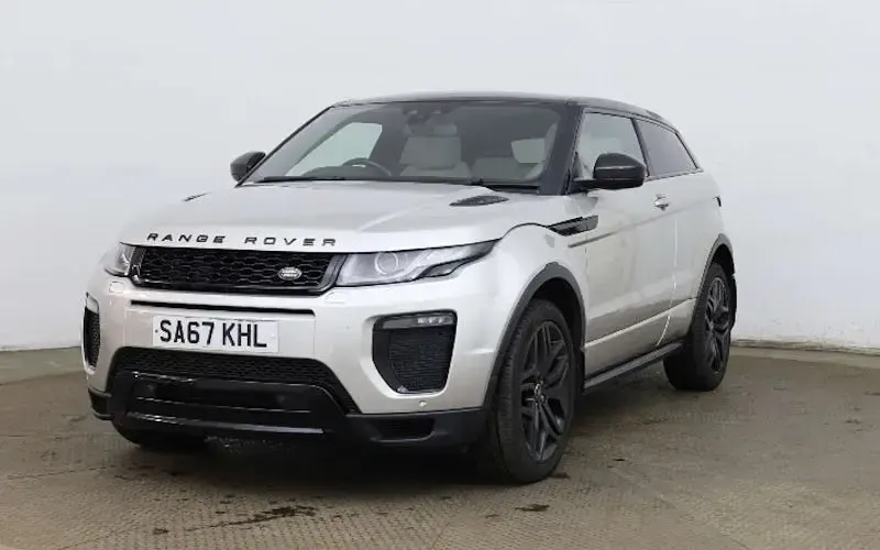 Used Land Rover Range Rover evoque HSE Dynamic 180 HP (132 kW) 2017 Gold Coupe