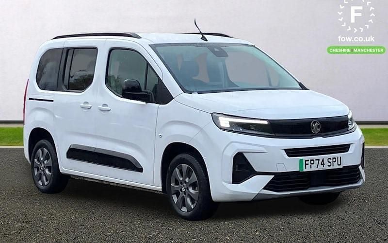 Used Vauxhall Combo Ultimate 100 kW (136 HP) 2026 MPV