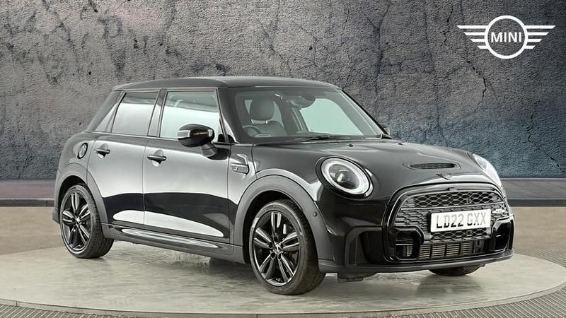 Usado Mini Cooper S Hatch 176 HP (129 kW) 2022 Preto Citadino