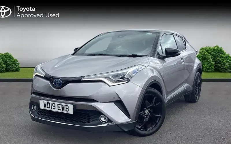 Used Toyota C-HR 122 HP (89 kW) 2019 Metal stream  bitone SUV