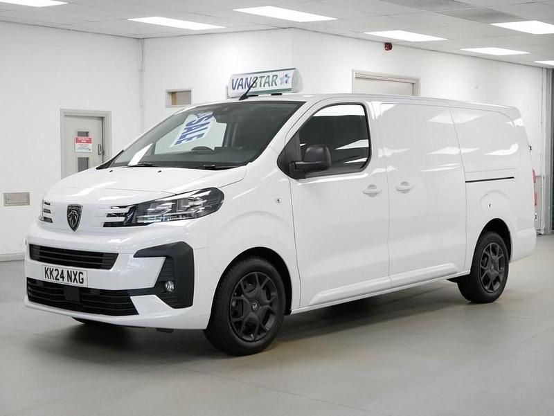 Used Peugeot Expert 120 HP (88 kW) 2024 White Van
