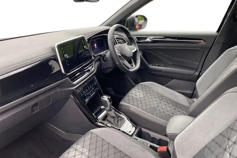 Used VW T-Roc R-line 150 HP (110 kW) 2025 Grenadilla black SUV