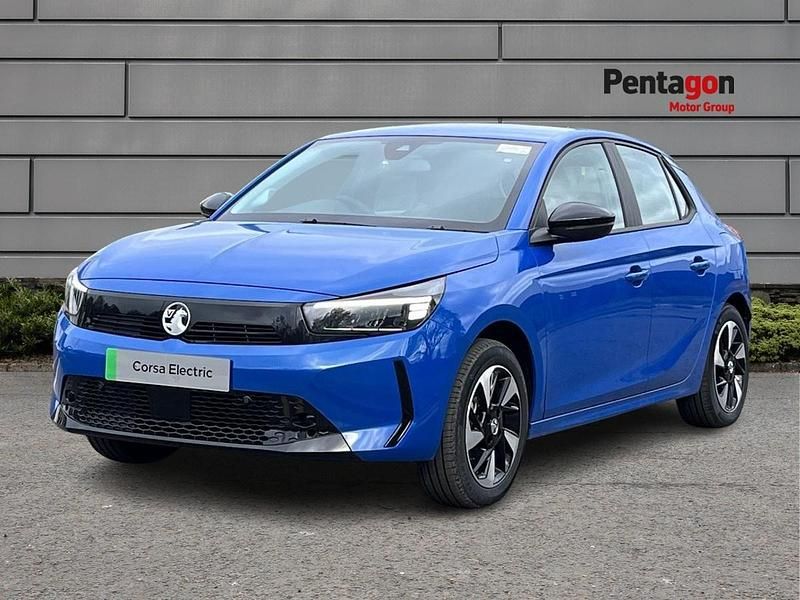 Second-hand Vauxhall Corsa-e Design Edition 100 kW (136 CP) 2024 Albastru Hatchback