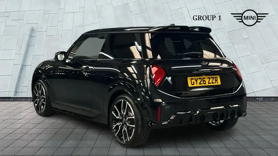 Used Mini Cooper S Hatch 201 HP (147 kW) 2026 Black Hatchback