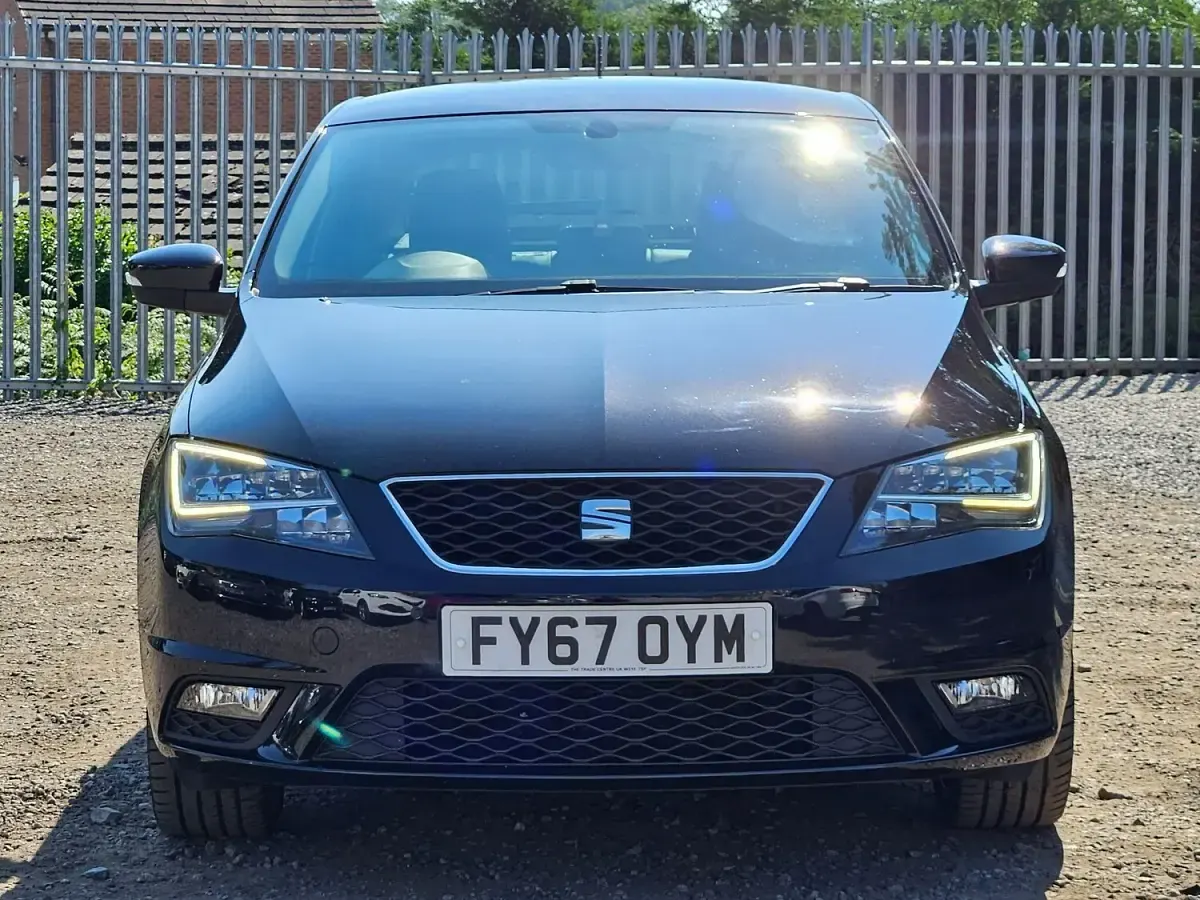Used Seat Toledo XCELLENCE 110 HP (80 kW) 2017 Black Hatchback