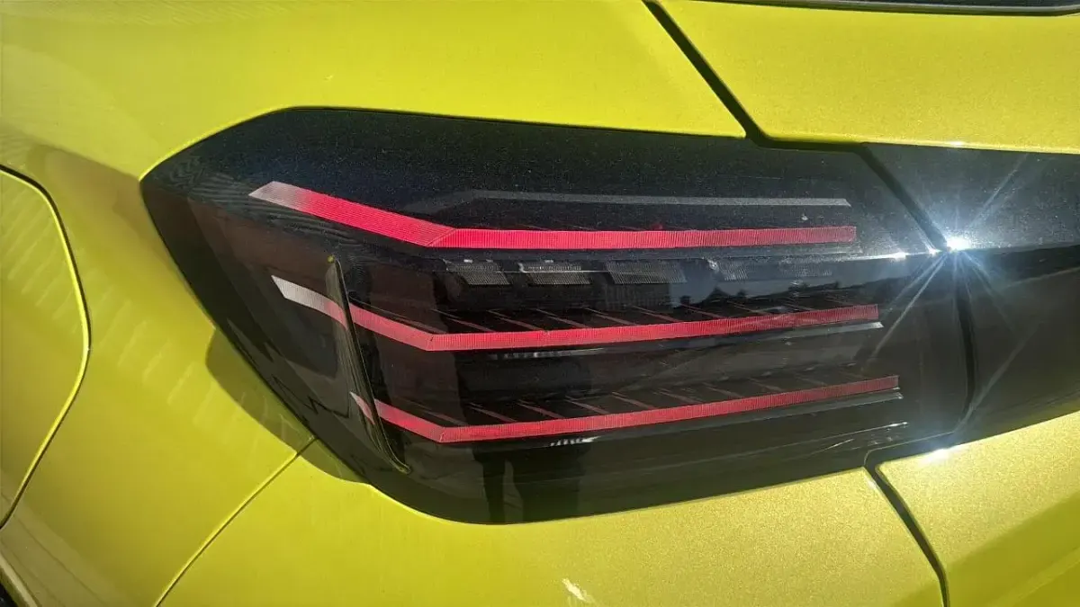 Nouă Peugeot e-208 GT 113 kW (154 CP) 2026 Galben Hatchback