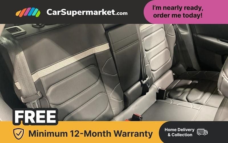 Used Citroën e-C4 Shine 100 kW (136 HP) 2023 Black Hatchback