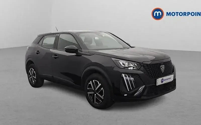 Usado Peugeot 2008 Active 101 HP (74 kW) 2023 SUV