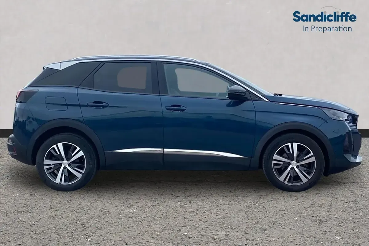 Used Peugeot 3008 Allure+ 131 HP (96 kW) 2023 Blue SUV