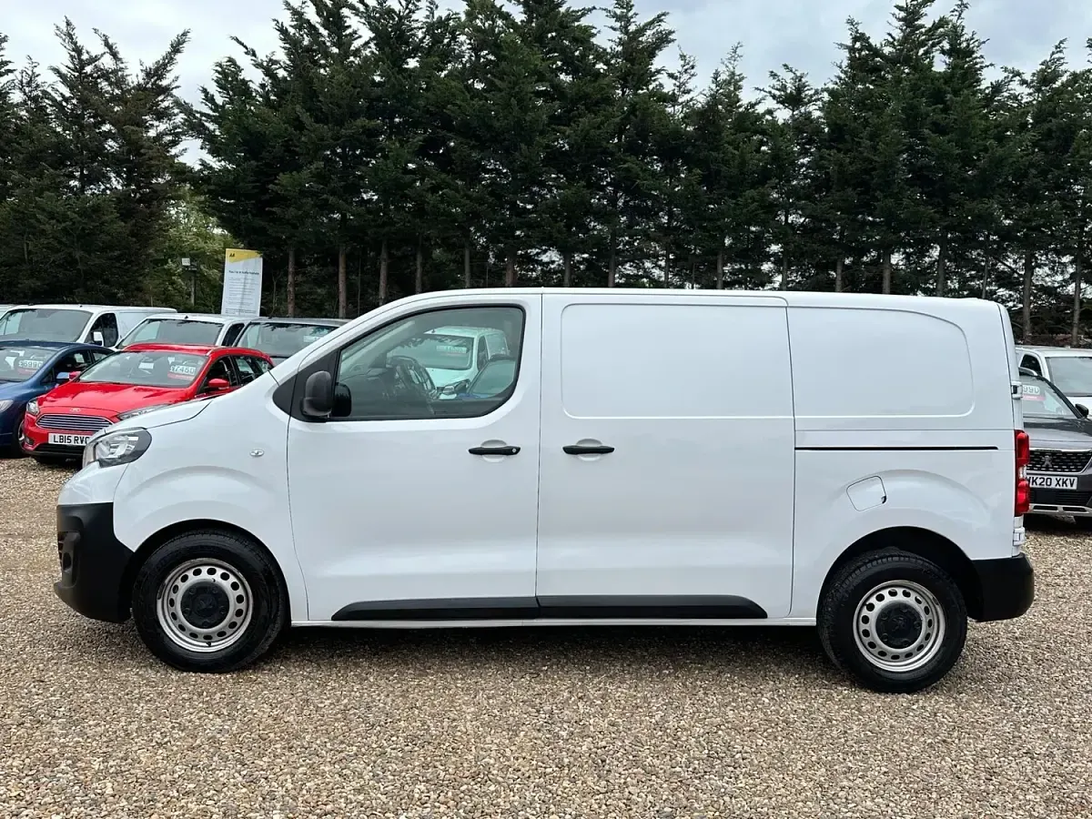 Used Peugeot Expert Premium 2023 White Van