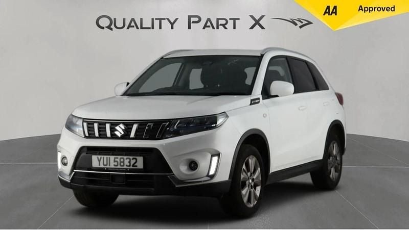 Used Suzuki Vitara SZ-T 129 HP (94 kW) 2022 White Hatchback