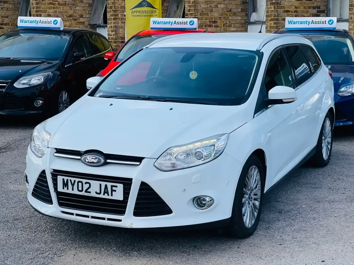 Used Ford Focus Titanium X 2012 White Estate