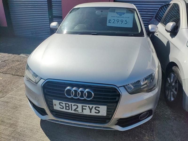 Used Audi A1 Sport 105 HP (77 kW) 2012 Silver Hatchback