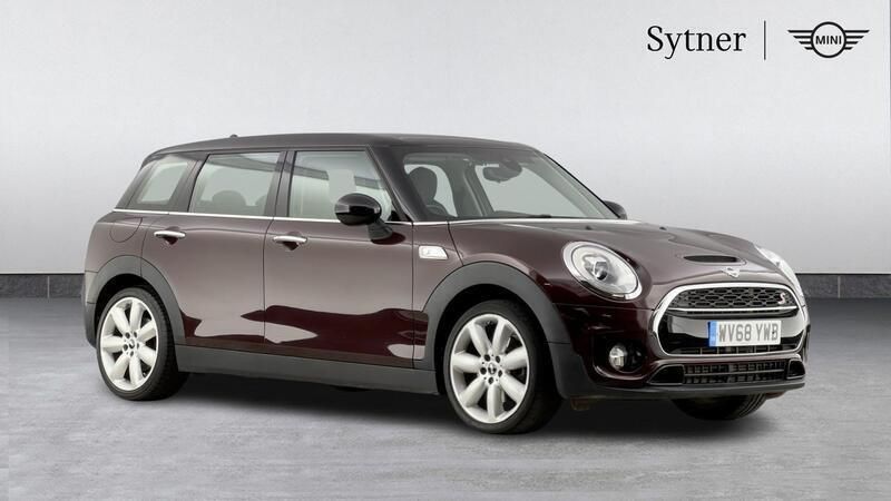 Pure burgundy Used 2018 Mini Cooper S Clubman Estate | £15,500 (Fair price) - Image 1/4