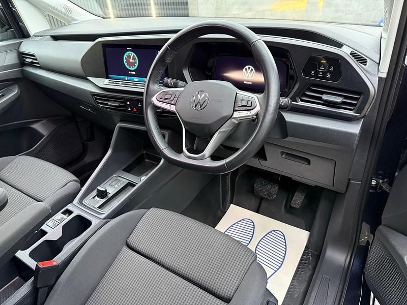 Used VW Caddy Pro 116 HP (85 kW) 2025 Blue MPV