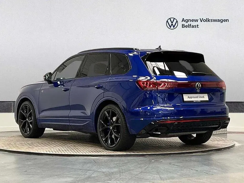 Used VW Touareg 462 HP (339 kW) 2025 SUV