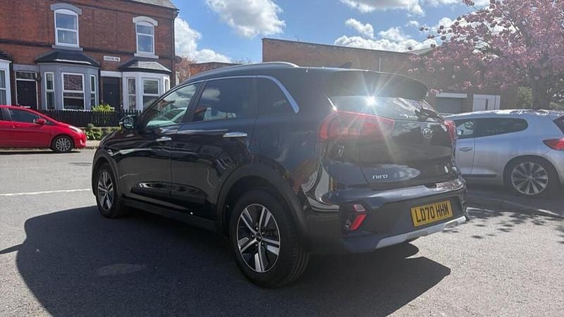 Gebraucht Kia Niro 139 PS (102 kW) 2020 Schwarz SUV