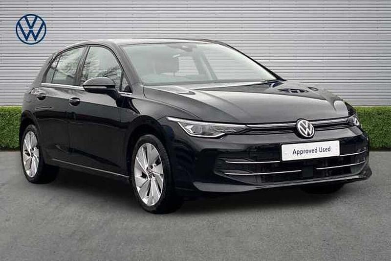 Used VW Golf VIII Style 150 HP (110 kW) 2025 Black Hatchback