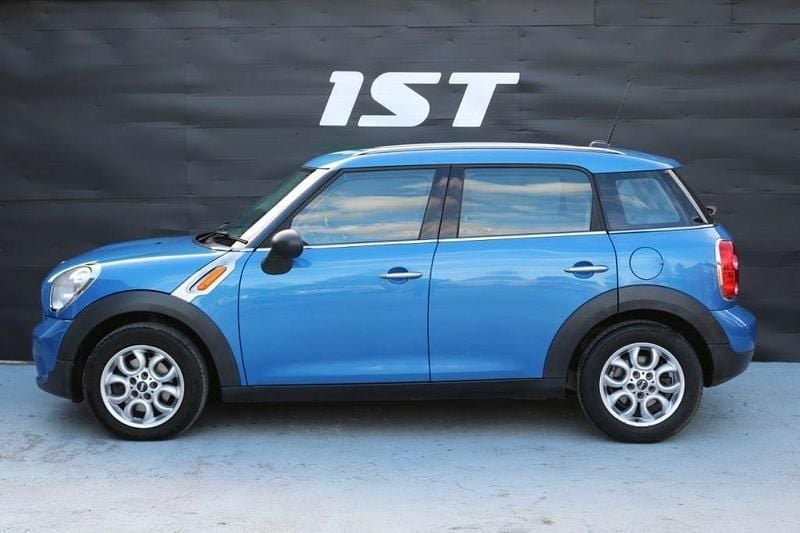 Used Mini ONE 2011 Blue Hatchback