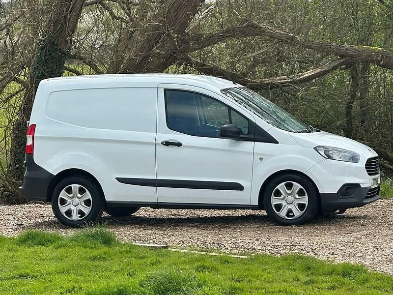 Used Ford Transit Trend 2020 White Van