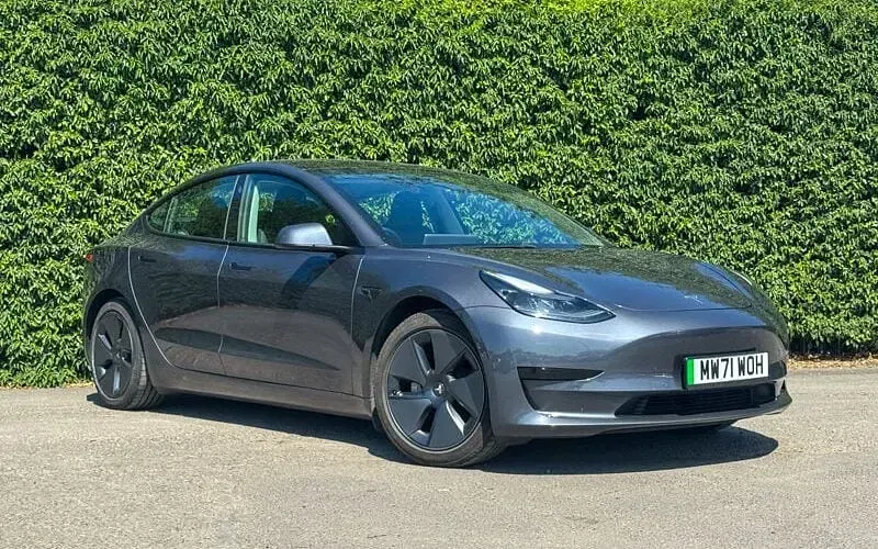 Used Tesla Model 3 Standard Range 180 kW (245 HP) 2021 Sedan