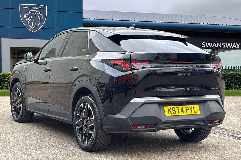 Used Peugeot 3008 GT 134 HP (98 kW) 2024 Black SUV