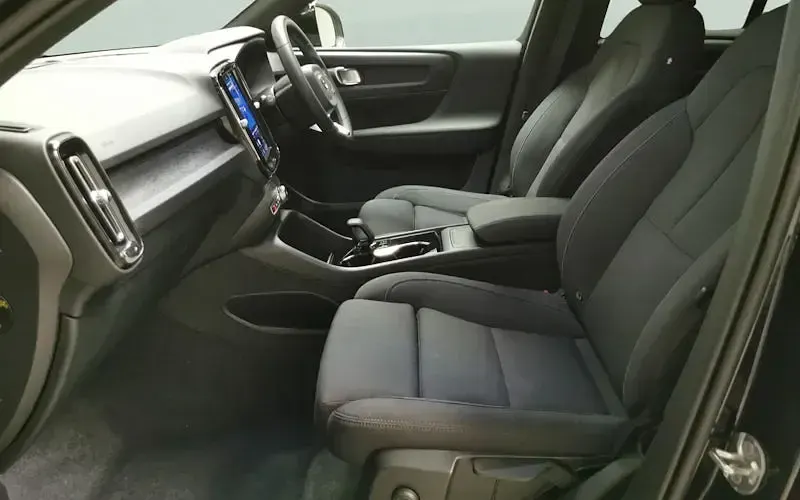 Used Volvo XC40 Core 169 kW (231 HP) 2022 SUV