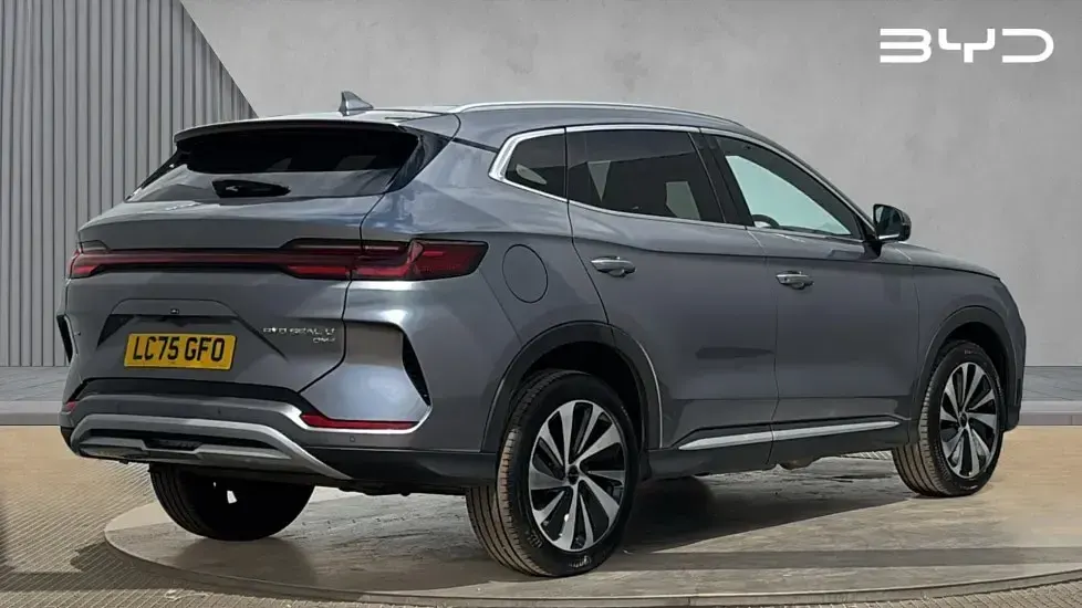 Used BYD Seal U Design 324 HP (238 kW) 2025 Grey SUV