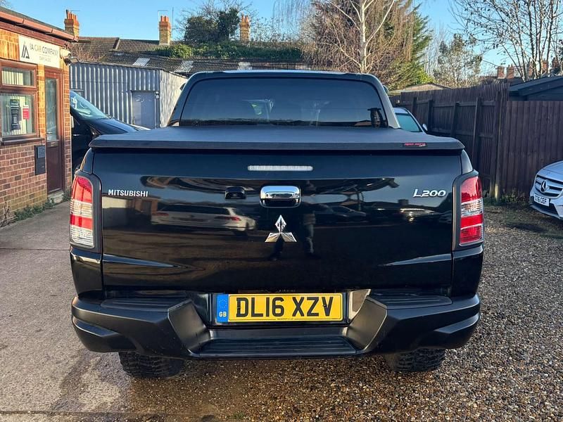 Used Mitsubishi L200 Warrior 2016 Black Pickup